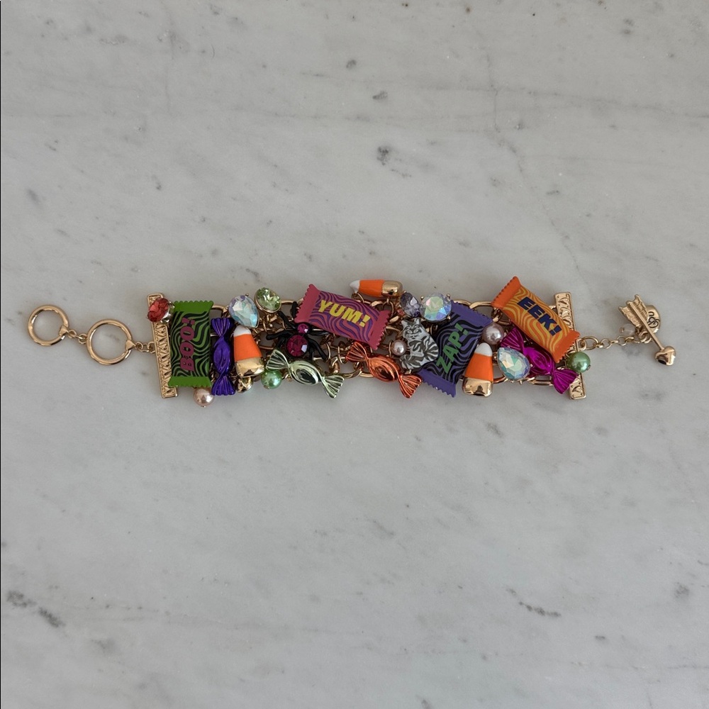 New! Betsey Johnson Halloween Candy Bracelet - Picture 3 of 6